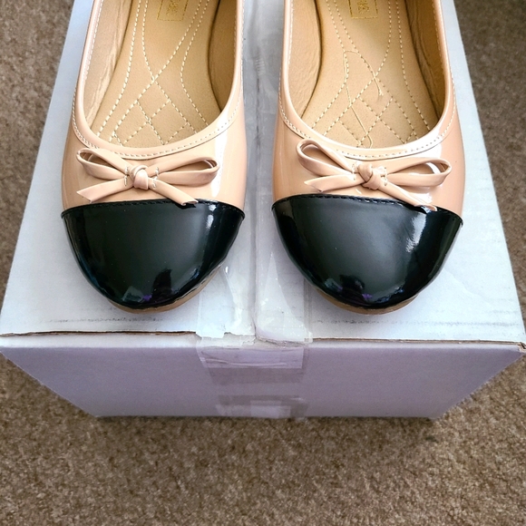 Brand New Cute 'N Comfy Flats - Picture 2 of 6